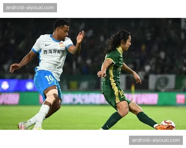 青岛队战绩稳居中游，外援组合稳定本土年轻球员持续进步